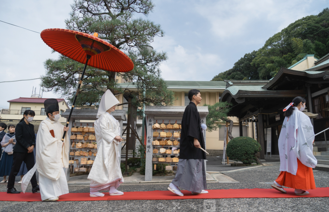 神前式の魅力についてご紹介～比治山神社～